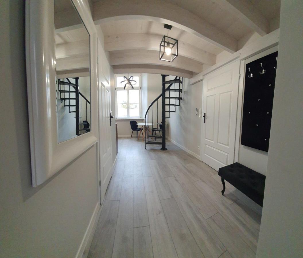 Apartamenty Marzen Jelenia Góra Buitenkant foto